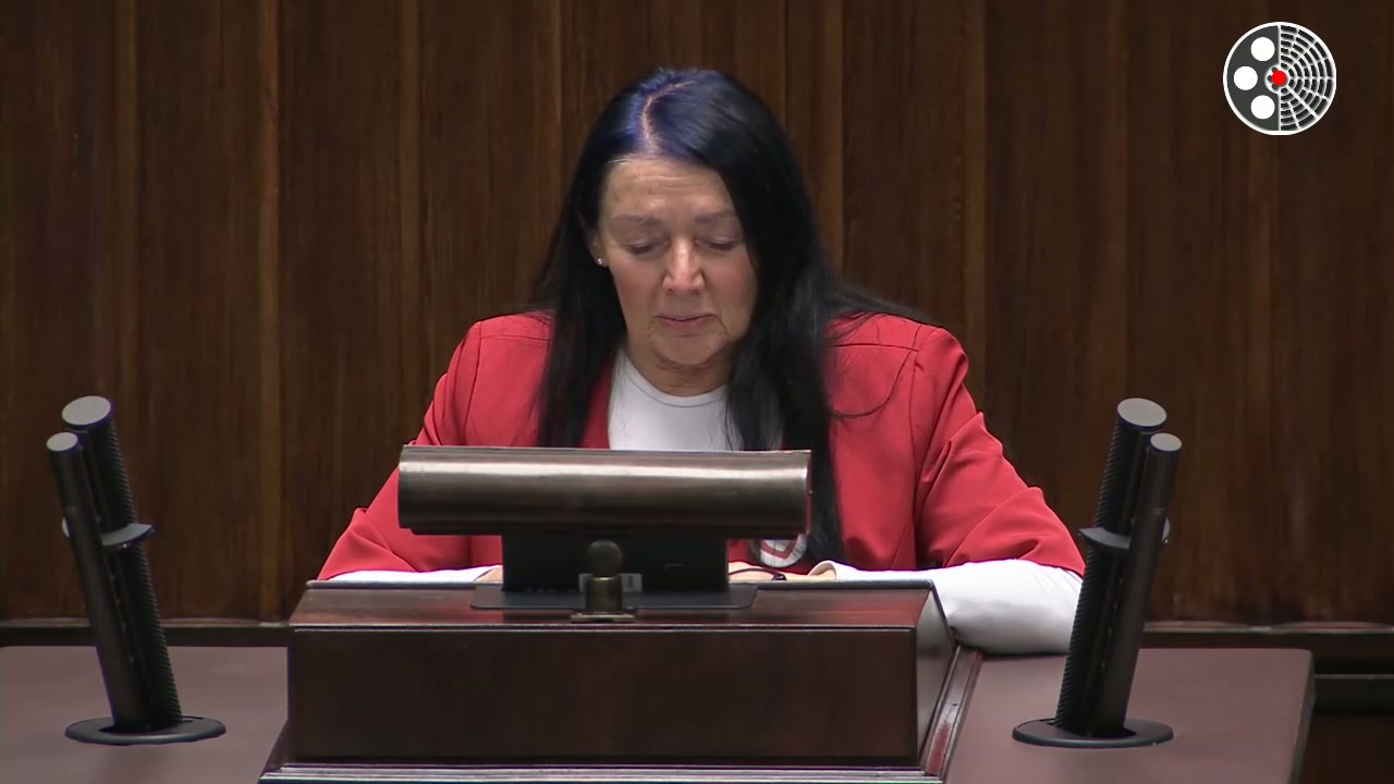 Alicja Chybicka pyta o wprowadzenie trzyosobowych zespołów ratunkowych