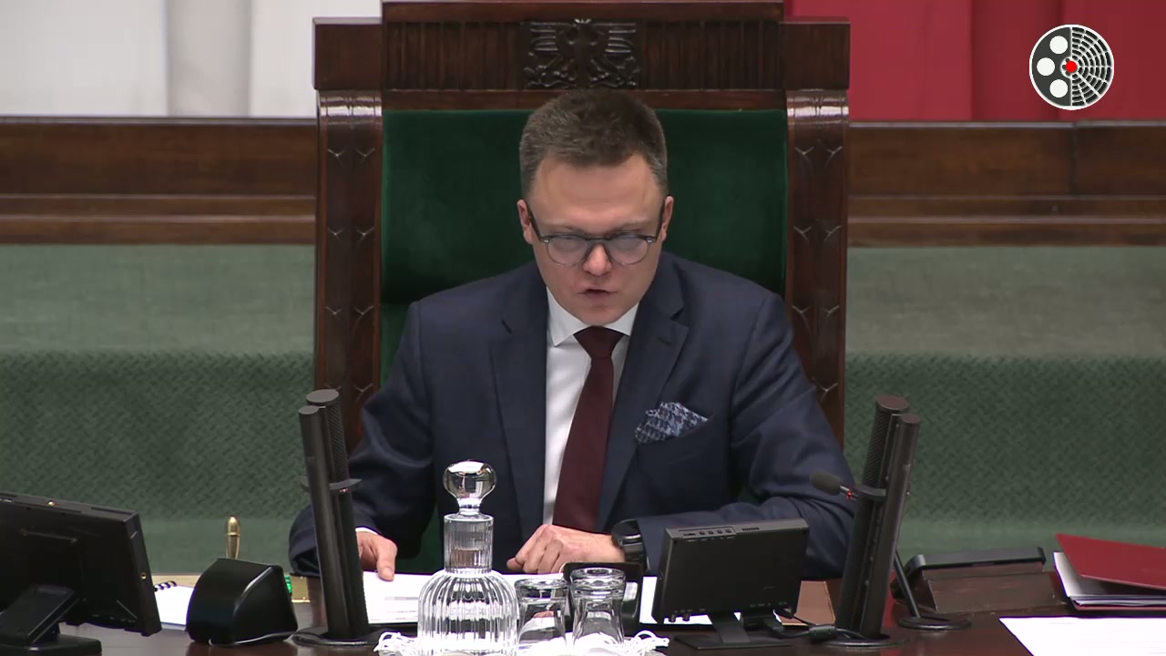 Andrzej Adamczyk: Ostrzeżenie o utracie suwerenności po umowie UE