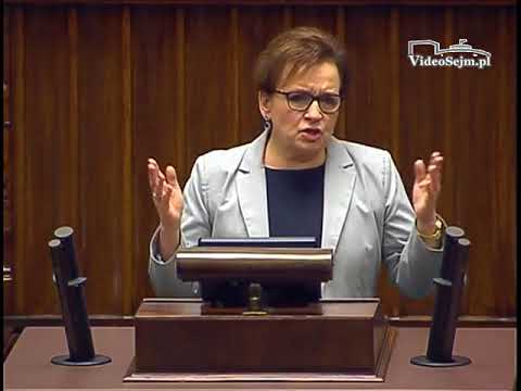Anna Zalewska broni karty nauczyciela i krytykuje BAS