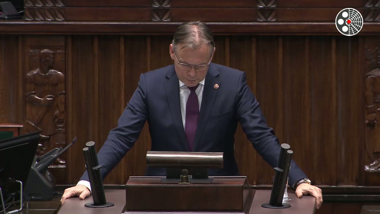 Arkadiusz Mularczyk pyta o kontynuację dochodzeń reparacyjnych
