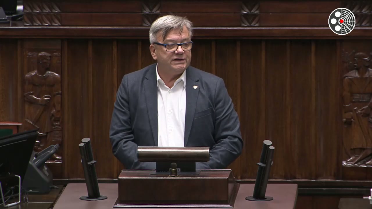 Artur Łącki oskarża rząd o kłamstwa ws. pomocy i OZE