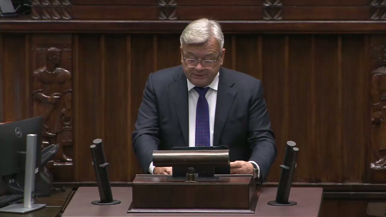Artur Łącki: Podziękowania dla pracowników socjalnych w ich dniu