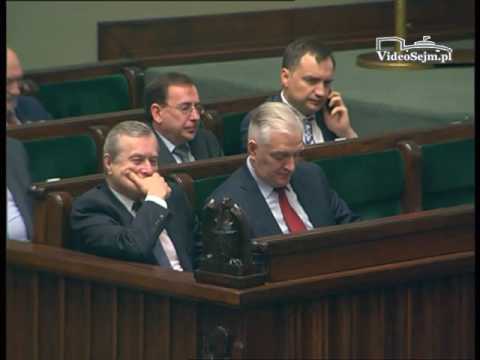Borys Budka krytykuje 'dom wariatów' w mediach publicznych