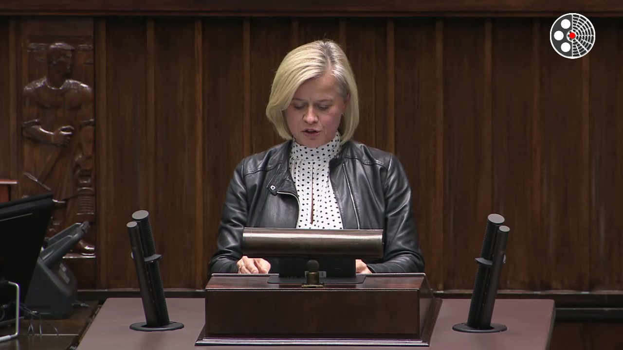 Bożena Żelazowska: Zarzuca przerzucenie odpowiedzialności za wybory koperowe