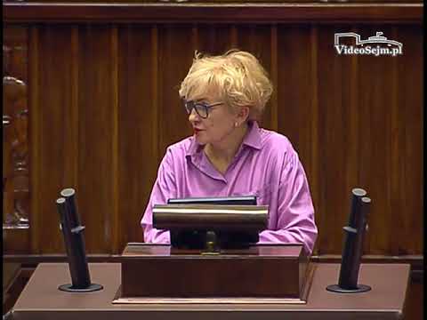 Iwona Michałek pyta o standardy i szkolenia pośredników