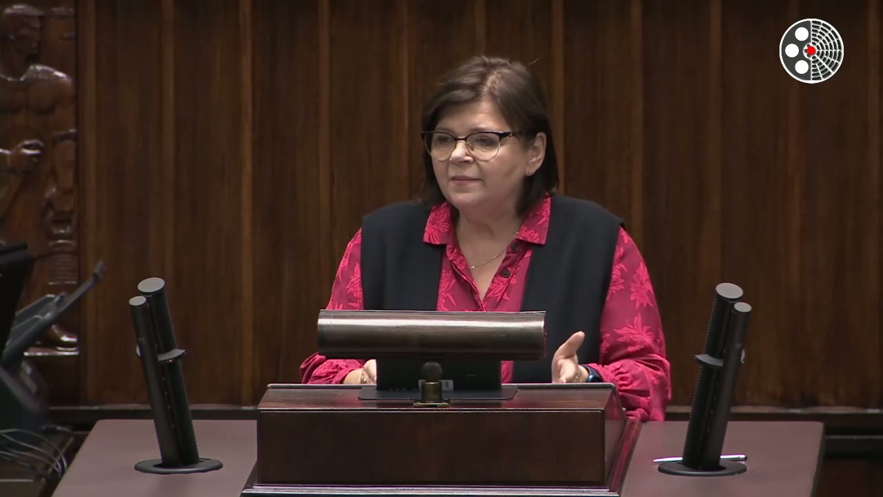Izabela Leszczyna: Rząd nie likwiduje kierunków medycznych