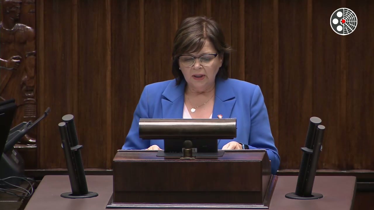 Izabela Leszczyna informuje o opiece zdrowotnej dla powodzian
