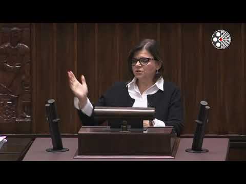 Izabela Leszczyna wnioskuje o pilne obniżenie akcyzy na prąd