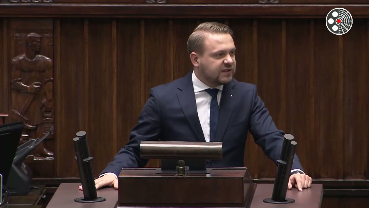 Jacek Ozdoba broni wsparcia dla ochotniczych straży pożarnych