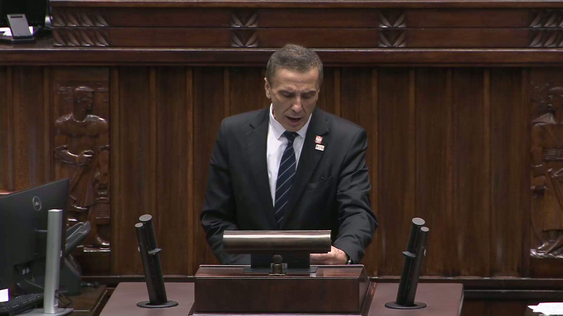 Jarosław Sachajko: Rząd 13 grudnia zostawił Polaków na mrozie