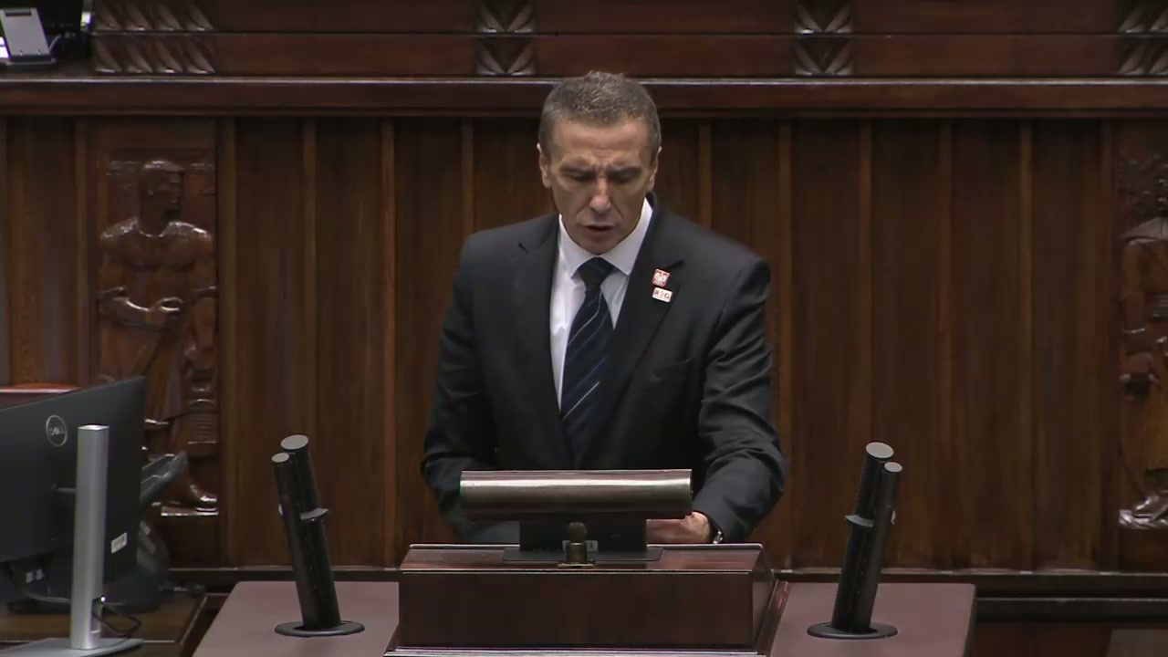 Jarosław Sachajko – Polityczne dno: atak na prywatność