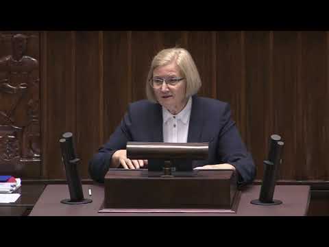 Józefa Hrynkiewicz pyta o projekty opieki medycznej nad uczniami