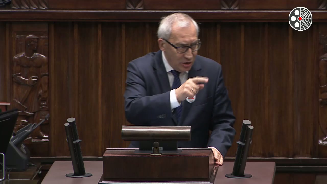 Kazimierz Smoliński: Oskarża Hołownię o łamanie prawa ws. łaski i mandatów