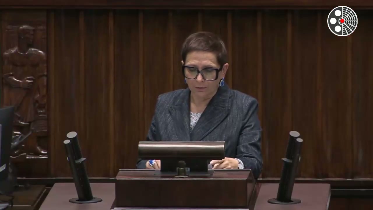 Krystyna Sibińska pyta o finansowanie i termin konkursu onkologicznego