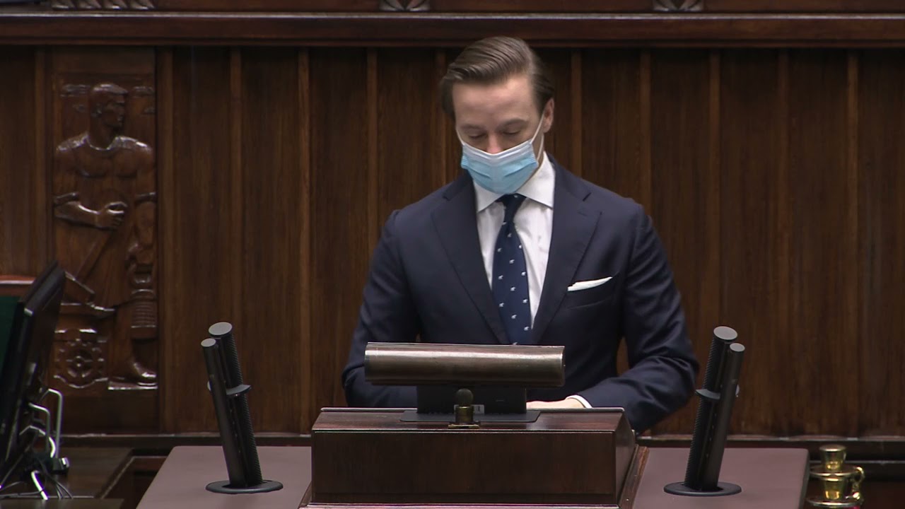 Krzysztof Bosak krytykuje niezwrotne składki w ustawie mieszkaniowej