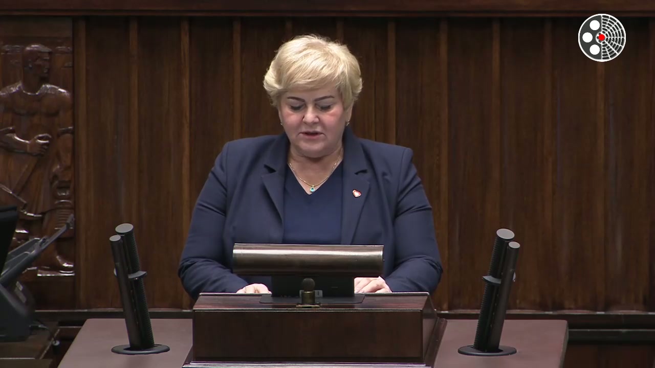 Małgorzata Pępek: wzywa do korekt ustawy i wsparcia nauczycieli