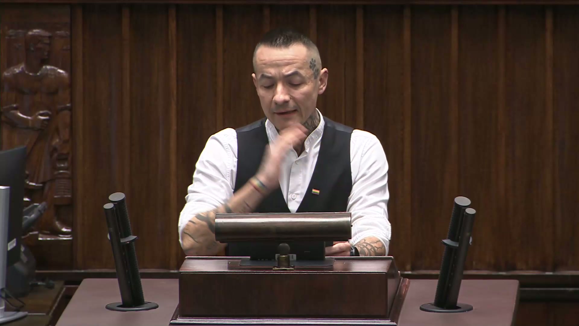 Marcin Józefaciuk: Profanacja symbolu w Kielnie i polityczne nadużycia