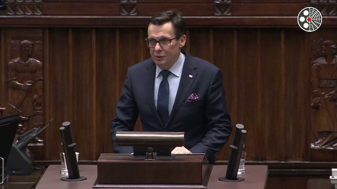 Marek Ast pyta o kary UE i ochronę suwerenności po wyroku TK