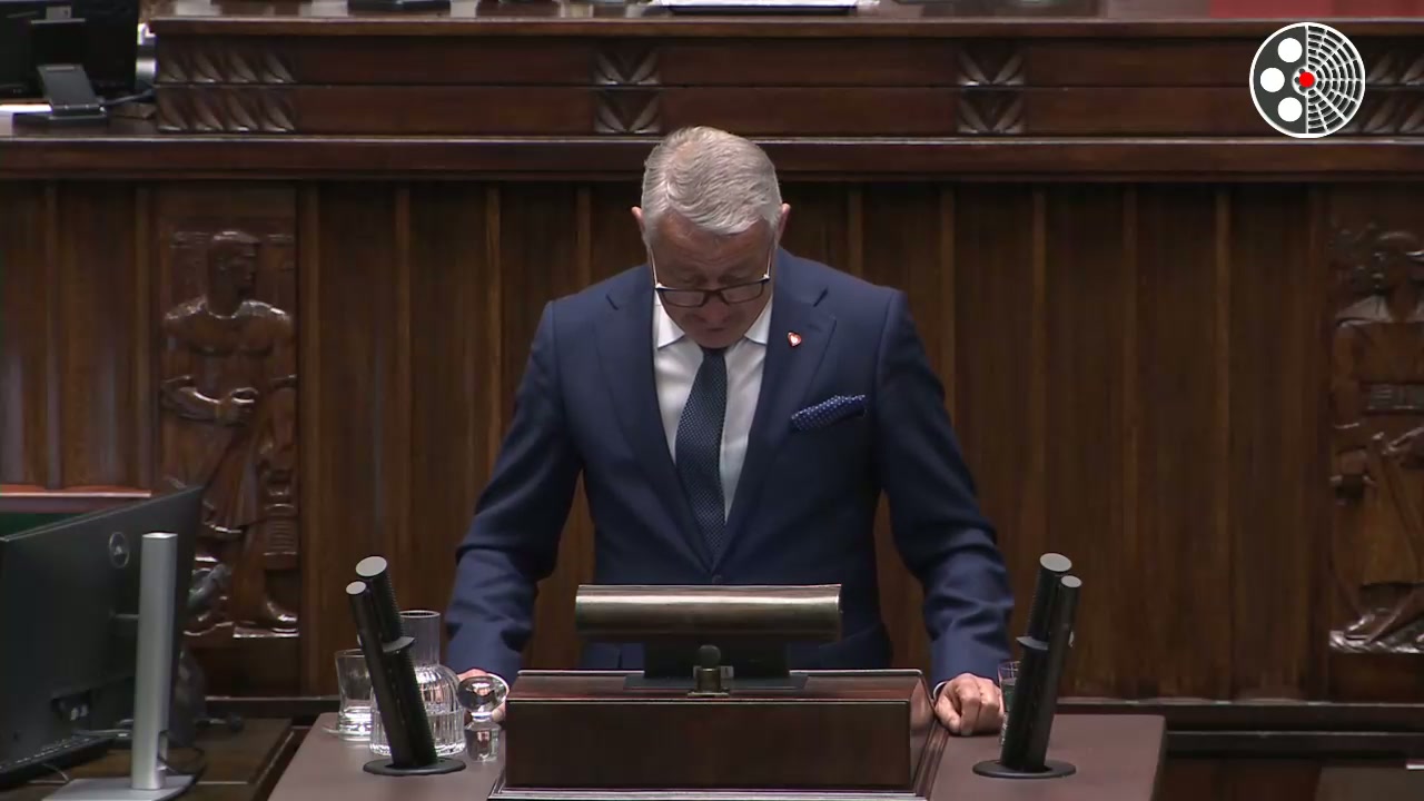 Marek Rząsa chwali politykę Sikorskiego, wzywa do wsparcia Polonii