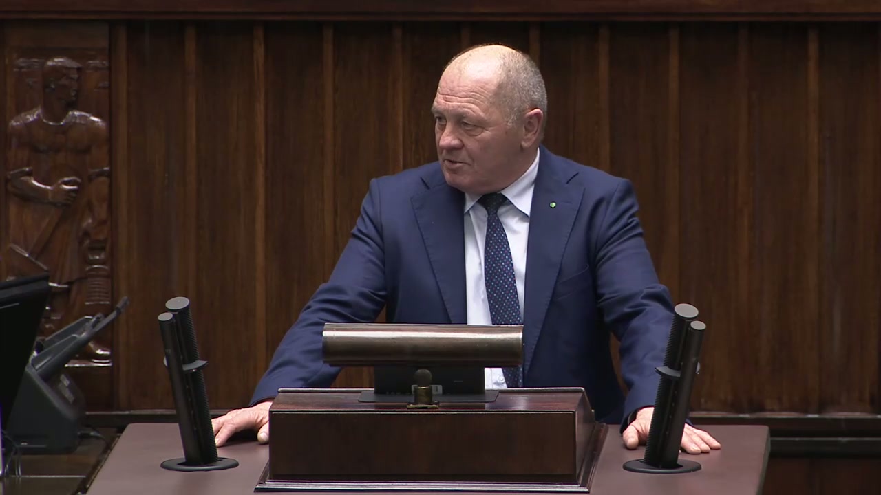 Marek Sawicki: Edukacja pieszych i kontrole pijanych kierowców