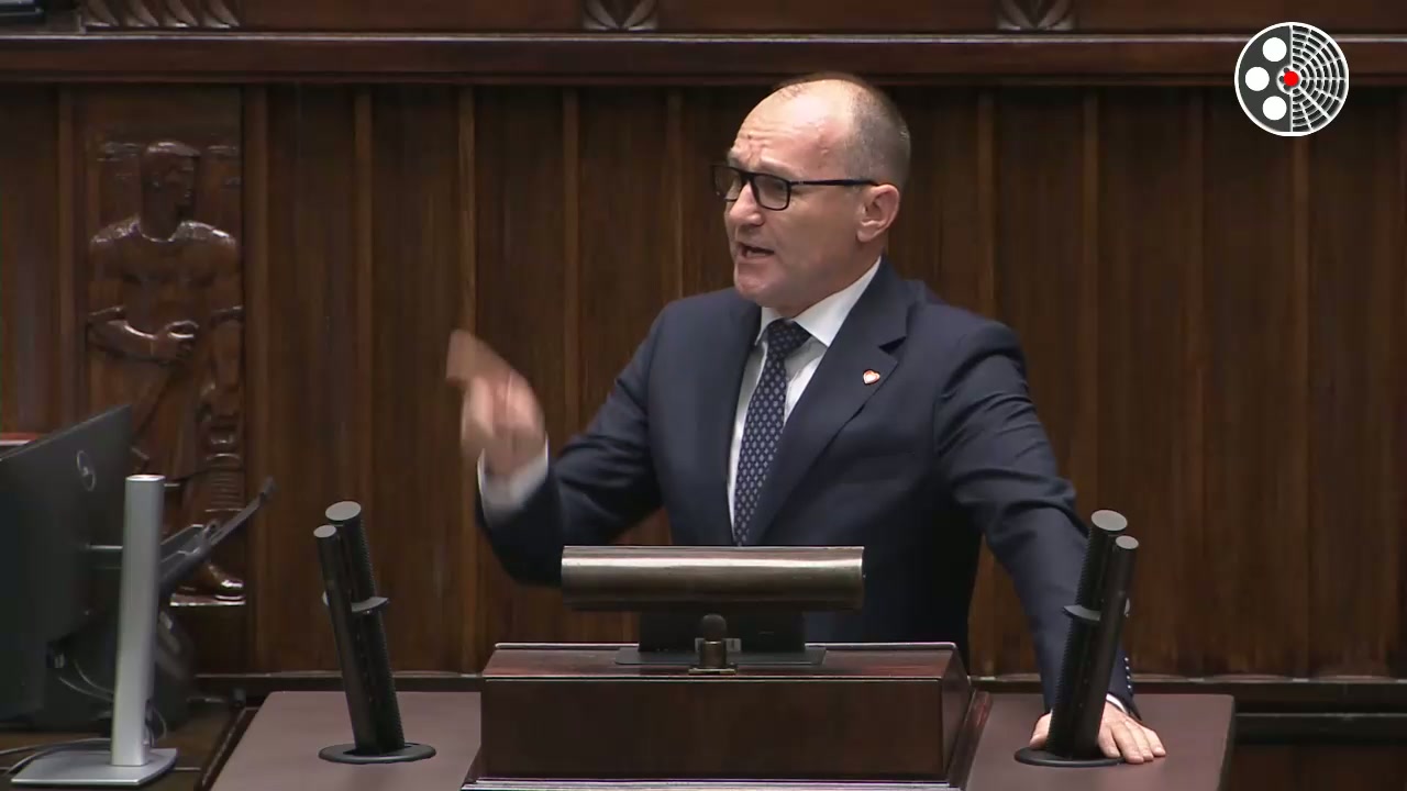 Marek Sowa: Krytykuje długi rządu i broni finansów samorządów