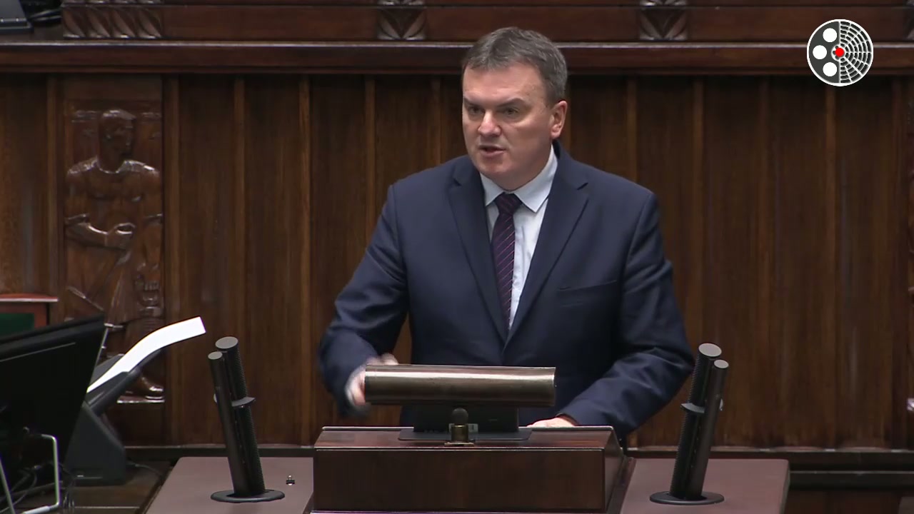 Mariusz Krystian ostrzega: 'Nie będzie...' - krytyka polityki i obietnic