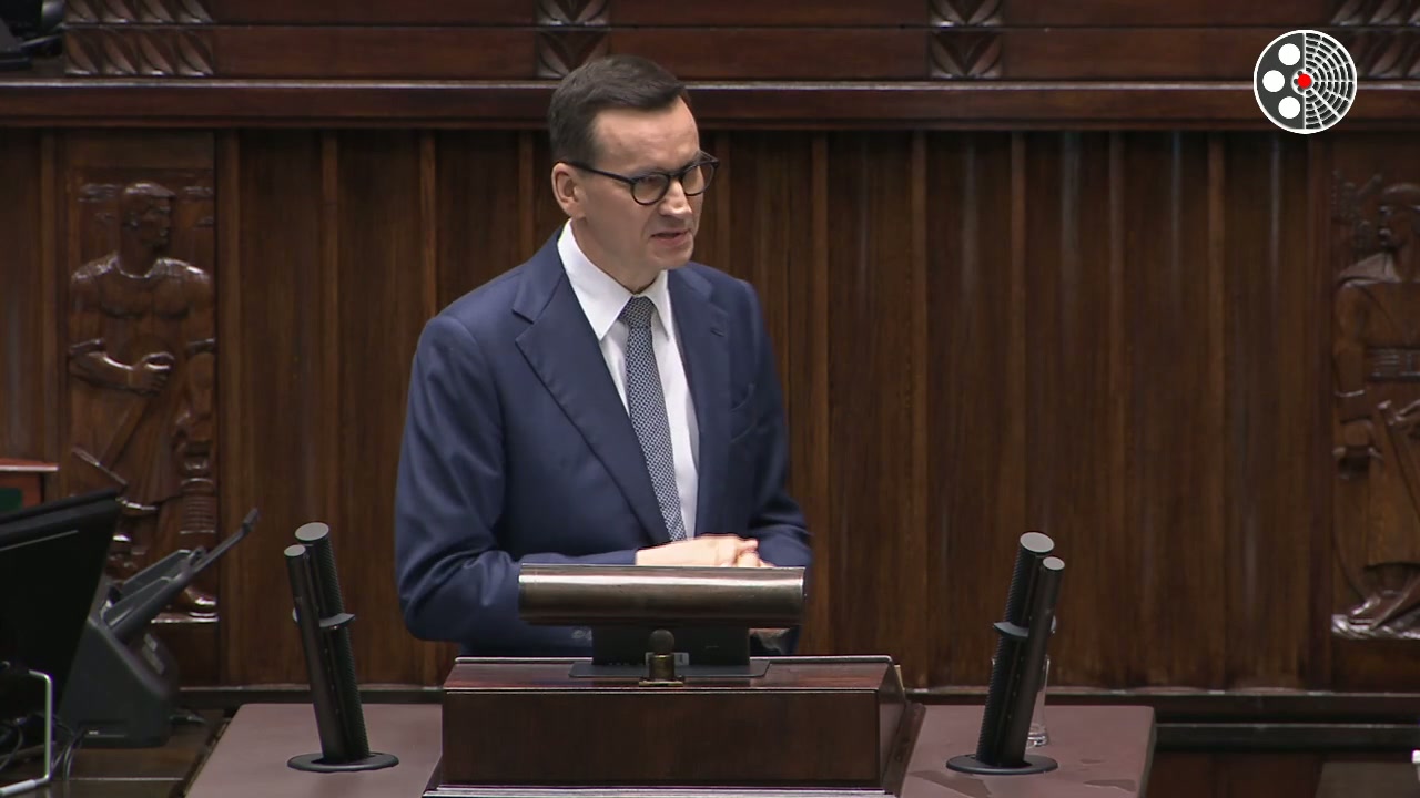 Mateusz Morawiecki krytykuje prognozy i broni polityki inwestycji