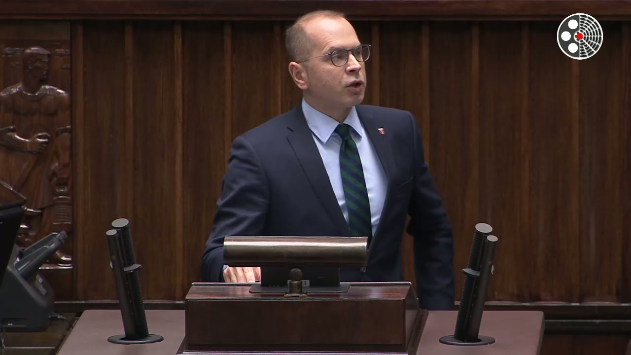 Michał Szczerba: Oskarża PiS o „dojenie” przy elektrowni Ostrołęka
