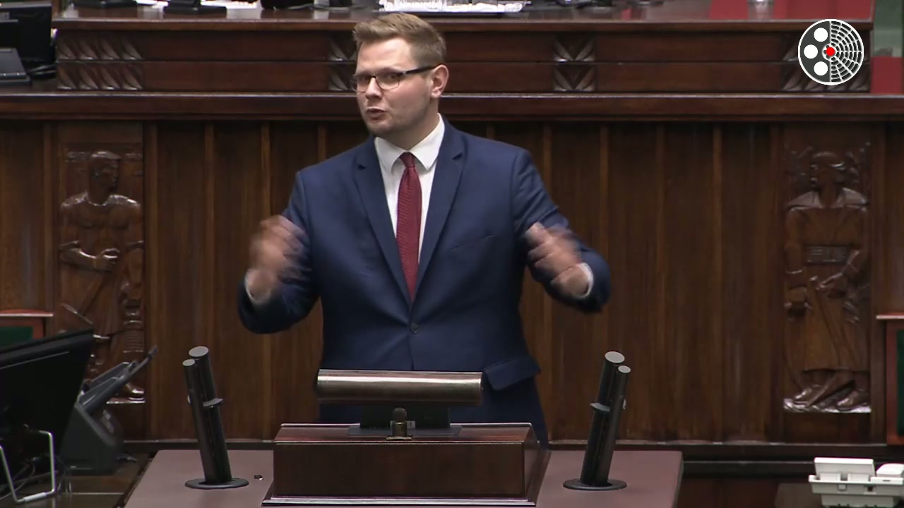 Michał Woś: Zarzuca przeciwnikom CPK działanie przeciw Rzeczypospolitej