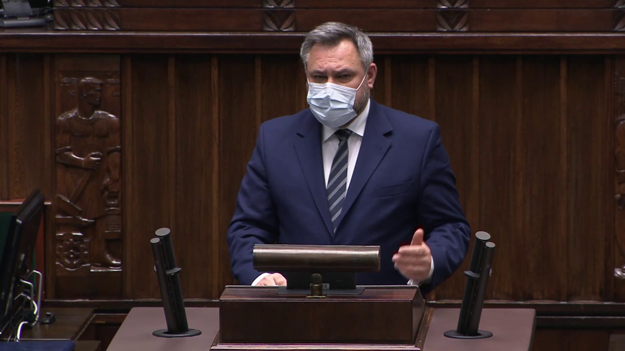 Mirosław Suchoń krytykuje tarcze, eksmisje i bon turystyczny