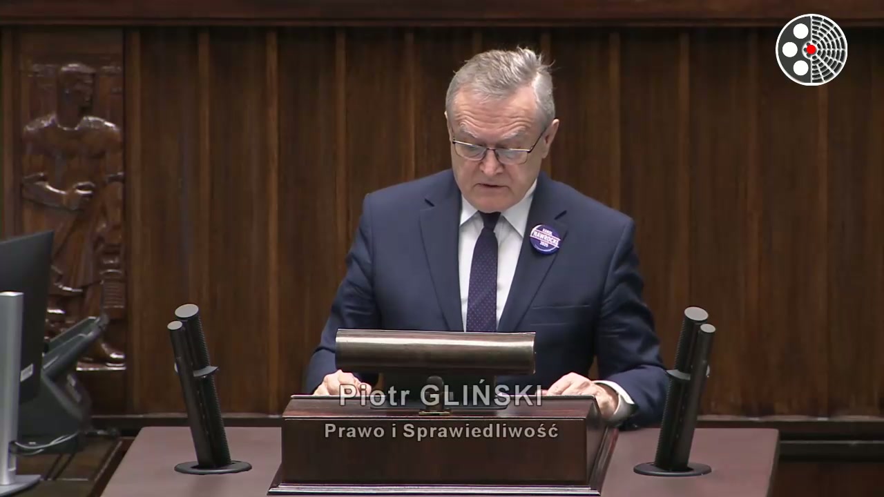 Piotr Gliński krytykuje sprzedaż kamienicy przy Marszałkowskiej 66