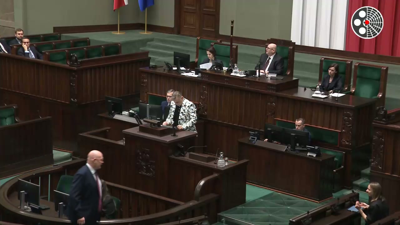 Piotr Król domaga się jawnych cen deweloperów i zgłasza dwie poprawki