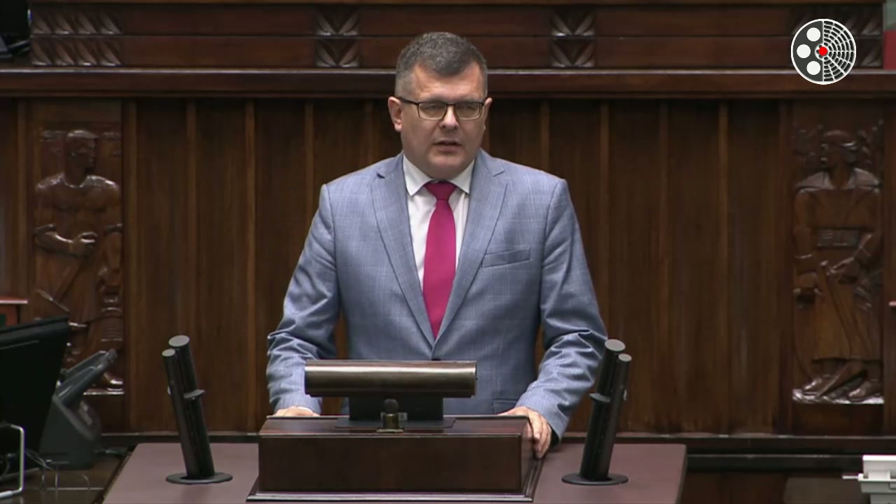 Piotr Uściński: Zarodek to człowiek - in vitro trzeba ucywilizować