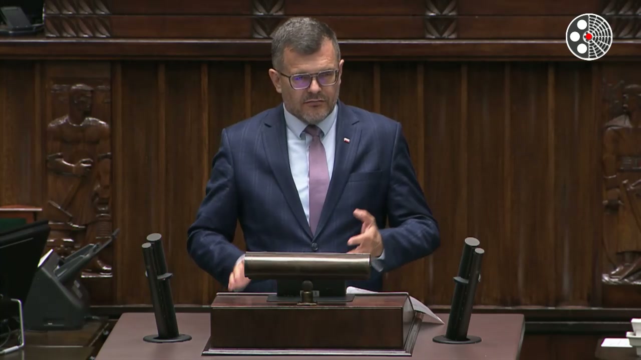 Piotr Uściński: krytyka podatku dla kupujących od fliperów