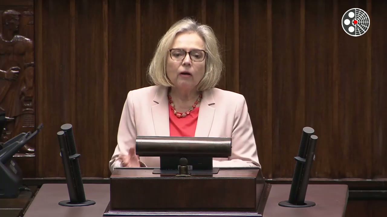 Wanda Nowicka krytykuje politykę PiS wobec wód polskich